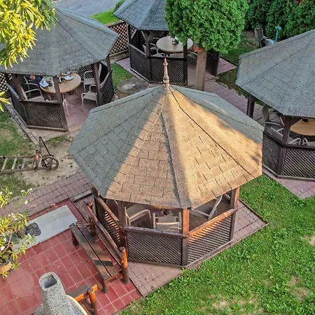 Bed & Breakfast Gesztenyés Zalakaros