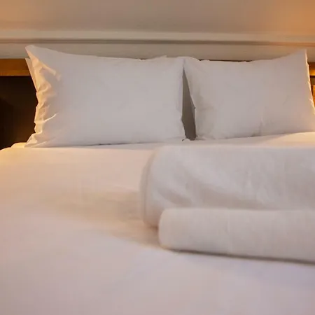 Gesztenyés Bed & Breakfast