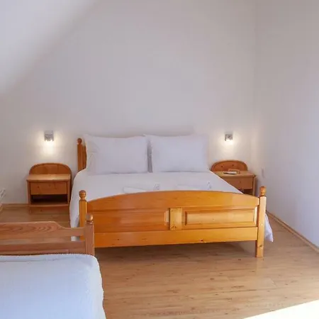 Bed & Breakfast Gesztenyés